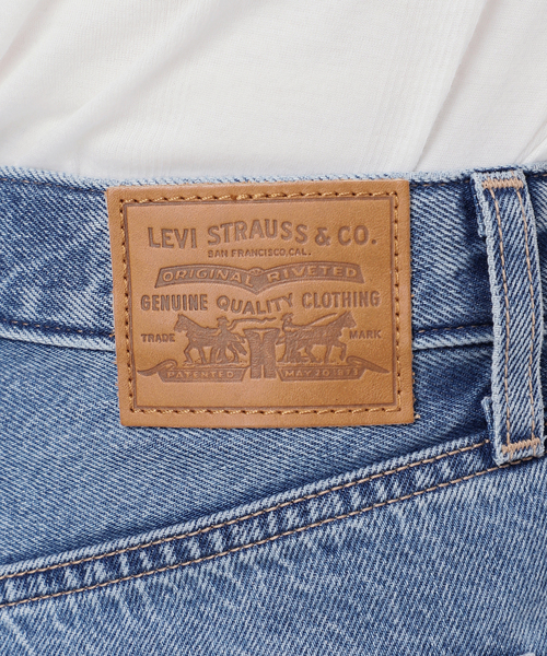 Levi's（リーバイス）の「［26SS新作］別注【LEVI’S】RIBCAGE WIDE LEG：デニム（デニムパンツ・レディース・ブルー・28/27/26/25/24/23）」の13枚目の写真