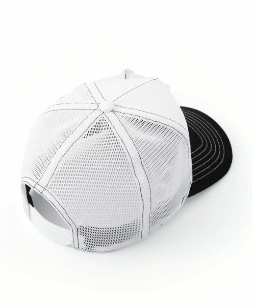 【NEW】スタイライズ（STYLISE）/LA SCRIPT TRUCKER / ホワイト [SLA−U4025HT] STAMPD】LA SCRIPT TRUCKER / ホワイト [SLA-U4025HT]（キャップ