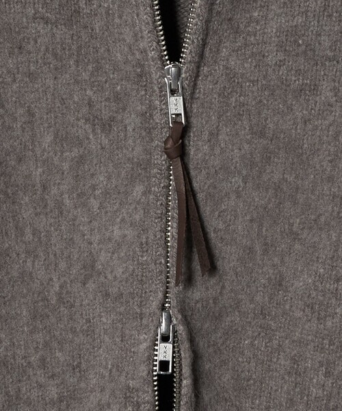 UNITED ARROWS（ユナイテッドアローズ）の「トッド＆ダンカン ブラッシュド カウチンニット（カーディガン/ボレロ・メンズ・ブラック/グレー系・M/L/XL/S）」の16枚目の写真