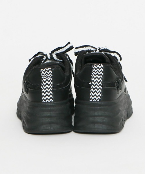 GORGE（ゴージ）の「《配色ヒモ×厚底ボリューム》レディース スニーカー 厚底ダッドスニーカー 脚長見え カジュアル 春夏秋冬（スニーカー・レディース・オフホワイト/ブラック・S/L/LL）」の5枚目の写真