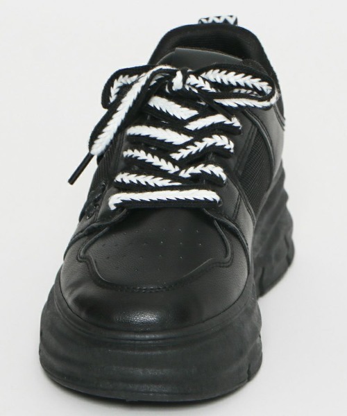 GORGE（ゴージ）の「《配色ヒモ×厚底ボリューム》レディース スニーカー 厚底ダッドスニーカー 脚長見え カジュアル 春夏秋冬（スニーカー・レディース・オフホワイト/ブラック・S/L/LL）」の7枚目の写真