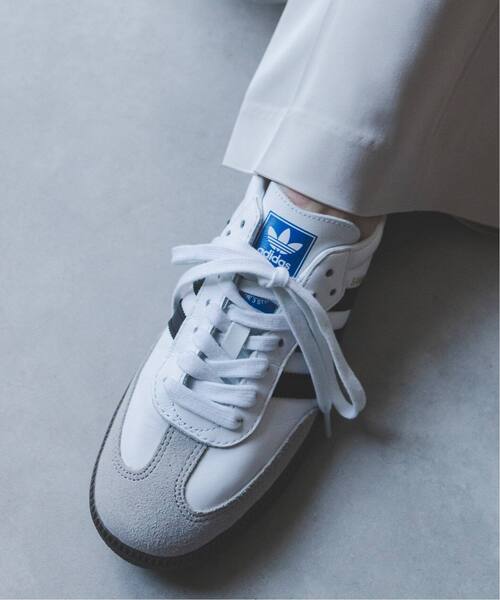 adidas(アディダス)の「《WEB・一部店舗限定追加》adidas/アディダス SAMBA OG(B75806)(スニーカー・レディース・ホワイト・25cm/24.5cm/24cm/23.5cm/23cm)」の2枚目の写真