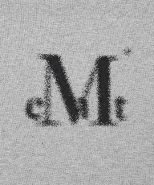 MUCENT(ムセント)の「スプレーロゴシグネチャースウェット 男女共用 (4カラー)(スウェット・レディース・ブラック/グレー/ネイビー/スカイブルー・L/S)」の17枚目の写真