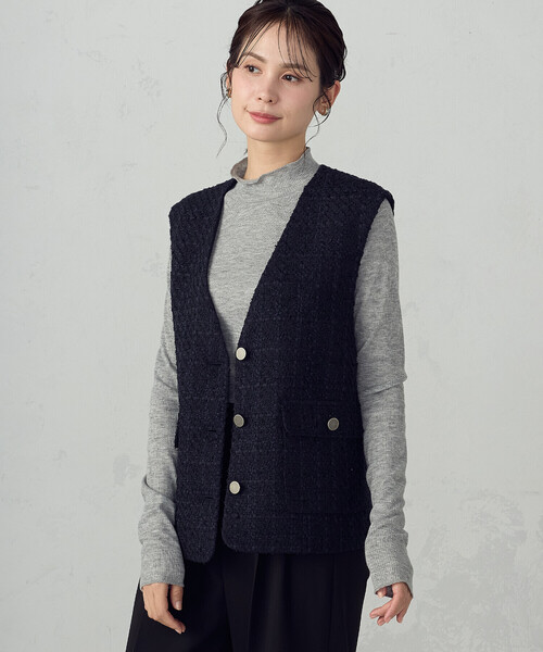 COMME CA ISM（コムサイズム）の「【宮城舞さん着用】ファンシーツイード ジレ（ベスト・レディース・ネイビー/アイボリー・FREE）」の14枚目の写真