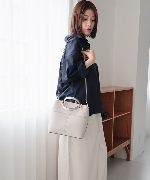 MIAN （ミアン）の「ダブルポケット2wayハンドバッグ【詳細動画あり】（ハンドバッグ・レディース・グレー/ブラック/ベージュ・FREE）」の3枚目の写真