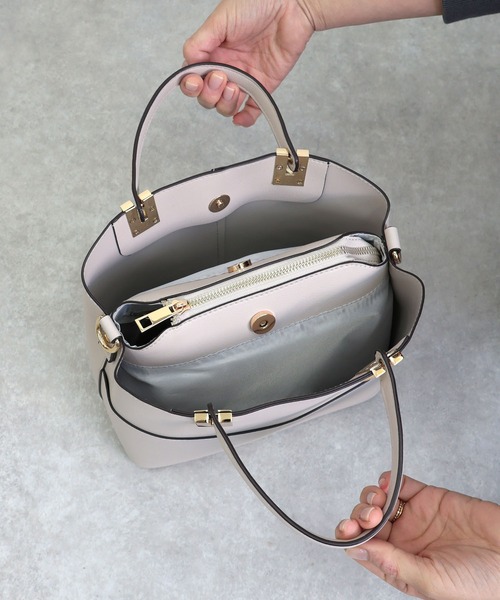 MIAN （ミアン）の「ダブルポケット2wayハンドバッグ【詳細動画あり】（ハンドバッグ・レディース・グレー/ブラック/ベージュ・FREE）」の5枚目の写真