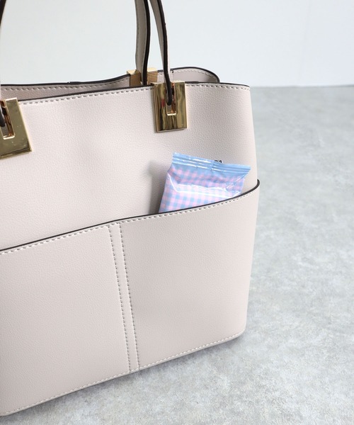 MIAN （ミアン）の「ダブルポケット2wayハンドバッグ【詳細動画あり】（ハンドバッグ・レディース・グレー/ブラック/ベージュ・FREE）」の6枚目の写真