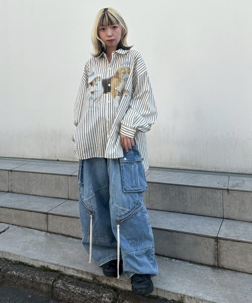 Candy Stripper(キャンディストリッパー)の「DOG PRINT OVER シャツ(シャツ/ブラウス・レディース・ブラック/ライトブルー/グレー・FREE)」の7枚目の写真