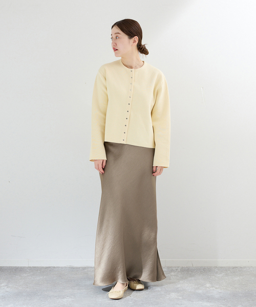 IENA（イエナ）の「《追加16》ダブルサテンスカート（スカート・レディース・ブラック/ライトグレー/ホワイト系その他・38/36/34/40）」の6枚目の写真