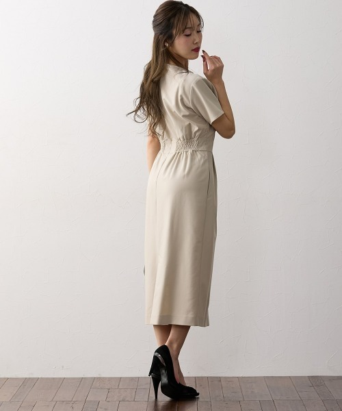 Nissen glamor（ニッセングラマー）の「【大きい胸専用】キーネック半袖ウエストタックワンピース（ポケット付）（ワンピース・レディース・ネイビー/ベージュ・L/M/LL）」の19枚目の写真