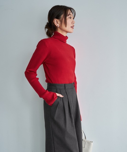 STYLE DELI(スタイルデリ)の「柔らかなカシミヤ混リブ編みタートルニット(ニット/セーター・レディース・ライトブルー/レッド/ライトグレー・FREE)」の16枚目の写真