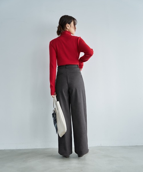 STYLE DELI(スタイルデリ)の「柔らかなカシミヤ混リブ編みタートルニット(ニット/セーター・レディース・ライトブルー/レッド/ライトグレー・FREE)」の17枚目の写真