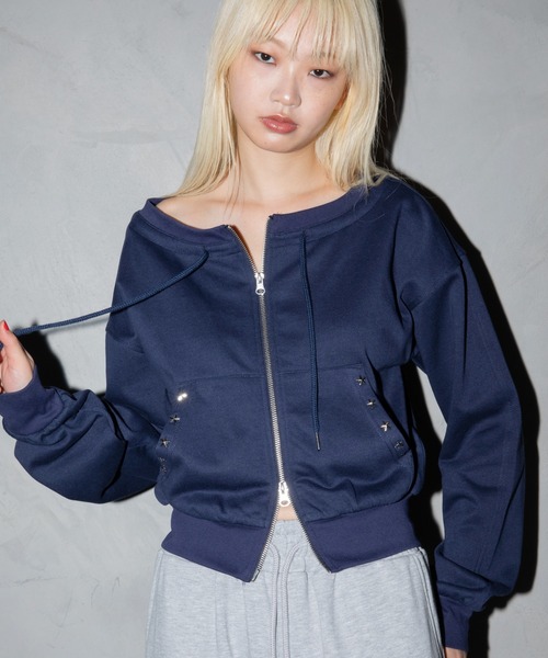 3.3 Field Trip （3.3フィールドトリップ）の「【セットアップ着用可能】3.3 Field Trip／スター付きオフショルジップ（スウェット・レディース・ブルー/グレー/レッド/ブラック・FREE）」の4枚目の写真