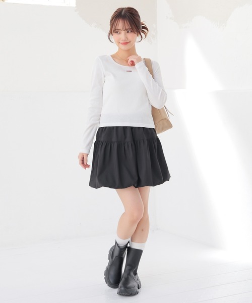 Honeys(ハニーズ)の「【UVカット】プレート付トップス(Tシャツ/カットソー・レディース・サックスブルー/ホワイト/ヘザーチャコール/モカ/ブラック・S/M/L)」の8枚目の写真