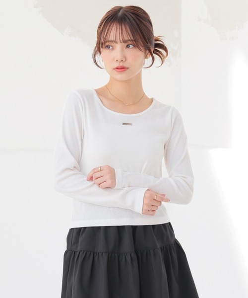 Honeys(ハニーズ)の「【UVカット】プレート付トップス(Tシャツ/カットソー・レディース・サックスブルー/ホワイト/ヘザーチャコール/モカ/ブラック・S/M/L)」の9枚目の写真