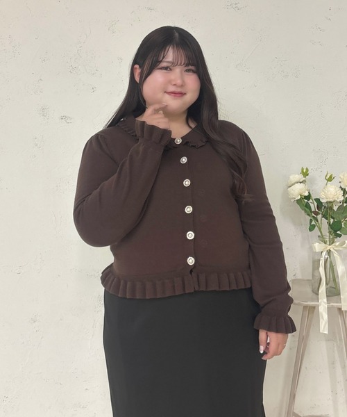 Louiosy(ルオシー)の「【Louiosy】【大きいサイズ】ビジューボタンフリルニットカーディガン(カーディガン/ボレロ・レディース・ダークブラウン/ミント・4L/3L/X-LARGE)」の2枚目の写真