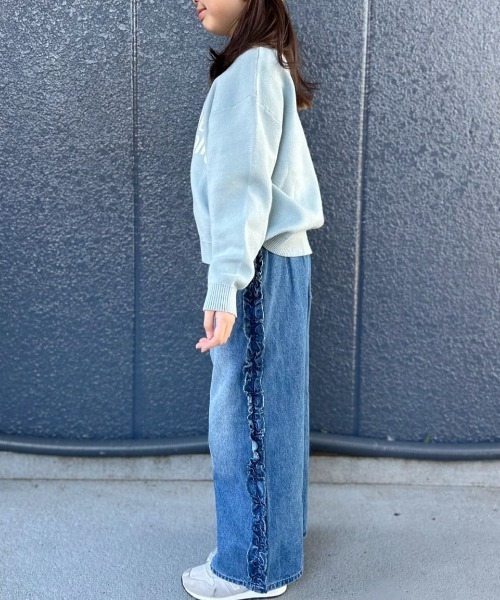 Right-on(ライトオン)の「VIVIAN BLUE(ヴィヴィアンブルー)【キッズ】デニムサイドフリルワイドパンツ(デニムパンツ・キッズ・ロイヤルブルー・110/160/150/140/130/120)」の14枚目の写真