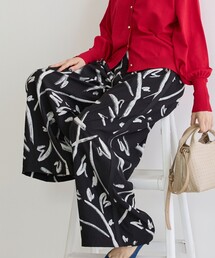 NICOLE white | 柄プリントパンツ(その他パンツ)