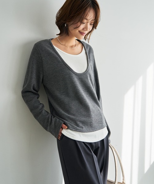 STYLE DELI(スタイルデリ)の「レイヤードUネックカットソートップス(Tシャツ/カットソー・レディース・ブラック/チャコールグレー・FREE)」の14枚目の写真