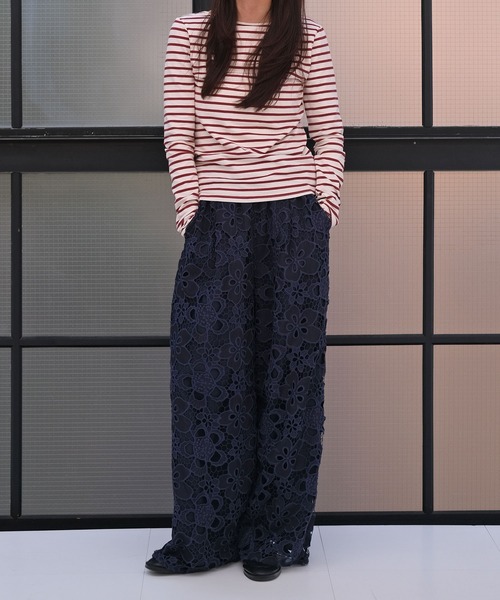AKTE(アクテ)の「ボリュームレースワイドパンツ(その他パンツ・レディース・ホワイト/ネイビー・FREE/TALL)」の3枚目の写真