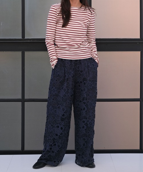 AKTE(アクテ)の「ボリュームレースワイドパンツ(その他パンツ・レディース・ホワイト/ネイビー・FREE/TALL)」の5枚目の写真