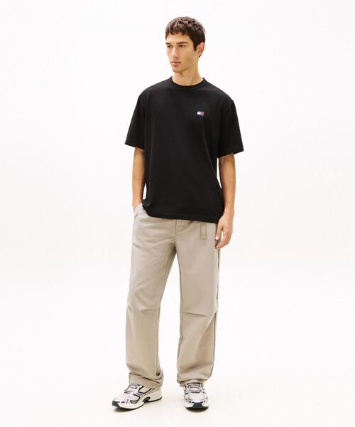tommy jeans(トミー ジーンズ)の「リラックスバッジショートスリーブTシャツ(Tシャツ/カットソー・メンズ・ホワイト/グリーン/ブラック・X-LARGE/MEDIUM/X-SMALL/LARGE/SMALL)」の5枚目の写真