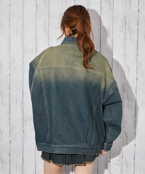 GORGE(ゴージ)の「《オーバーダイ×ダメージ加工》BIGデニムジャケット/オールシーズン/全2色(デニムジャケット・レディース・ベージュ/ブルー系・F)」の10枚目の写真