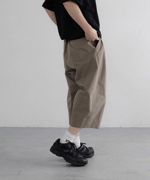 LOWRYS FARM（ローリーズファーム）の「【LFM(U)】DRYMIXスリークォーターパンツ　658961（その他パンツ・メンズ・ベージュ/ブラック・LARGE/MEDIUM）」の14枚目の写真