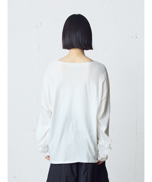 MidiUmi（ミディウミ）の「MidiUmi シアーワイドプルオーバー（Tシャツ/カットソー・レディース・オフホワイト/ブラック・FREE）」の8枚目の写真