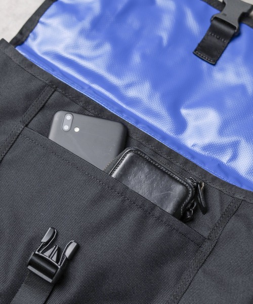 WILD THINGS(ワイルドシングス)の「【WILD THINGS】CORDURA Messenger Bag Mini(メッセンジャーバッグ・メンズ・ブラック・FREE)」の4枚目の写真