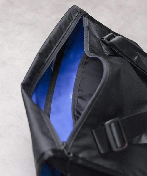 WILD THINGS(ワイルドシングス)の「【WILD THINGS】CORDURA Messenger Bag Mini(メッセンジャーバッグ・メンズ・ブラック・FREE)」の8枚目の写真