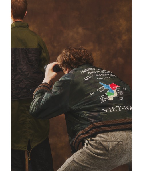 elephant TRIBAL fabrics（エレファントトライバルファブリックス）の「elephant TRIBAL fabrics Boro Flared Slacks【Wool Tweed】（スラックス・メンズ・グレイッシュベージュ・2/1）」の7枚目の写真