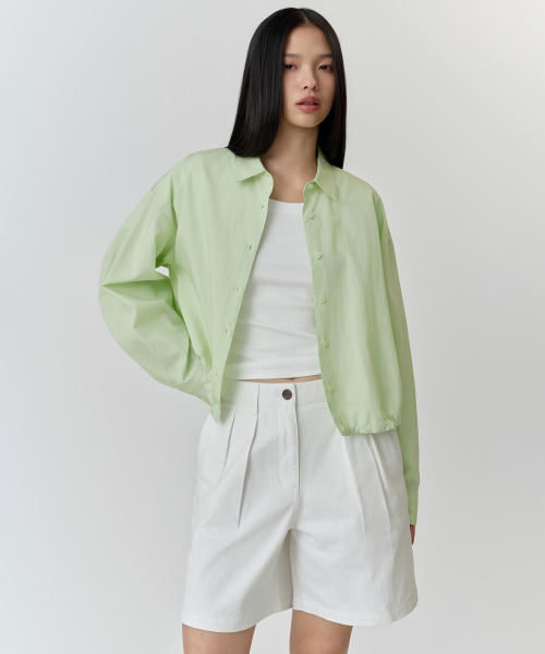 MUSINSA STANDARD WOMAN（ムシンサスタンダードウーマン）の「ウィメンズリバースツーピンタックワイドチノショーツ[ホワイト]（その他パンツ・レディース・その他・25/26/27/28/29/30/24）」の3枚目の写真