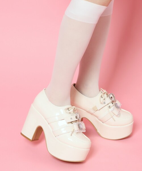 cs T&P(シーエスティーアンドピー)の「夢見る厚底キラキラハート付きパンプス(パンプス・レディース・ブルー系1/アイボリー系1/ブラック系1/ピンク系6・M/S/LL/L)」の15枚目の写真