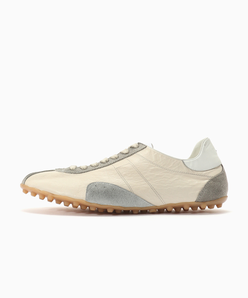 Maison Margiela（メゾンマルジェラ）の「MAISON MARGIELA( メゾン マルジェラ) Sprinter Low top（スニーカー・メンズ・ブラック/アイボリー・41/43/42）」の2枚目の写真