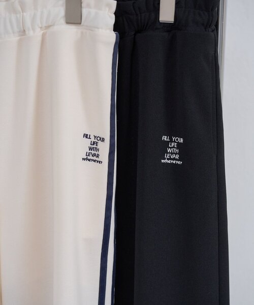 mystic（ミスティック）の「ロゴ刺繍イージーパンツ（その他パンツ・レディース・ブラック/アイボリー/レッド・2/1）」の6枚目の写真