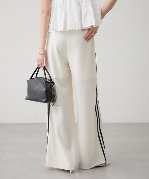 mystic（ミスティック）の「ロゴ刺繍イージーパンツ（その他パンツ・レディース・ブラック/アイボリー/レッド・2/1）」の13枚目の写真