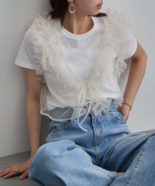 MAISON BREEZE reveur(メゾンブリーズレヴール)の「【MAISON BREEZE reveur】フリルチュールビスチェ trc(キャミソール・レディース・ブラック/アイボリー/ブラウン/チャコールグレー・FREE)」の1枚目の写真