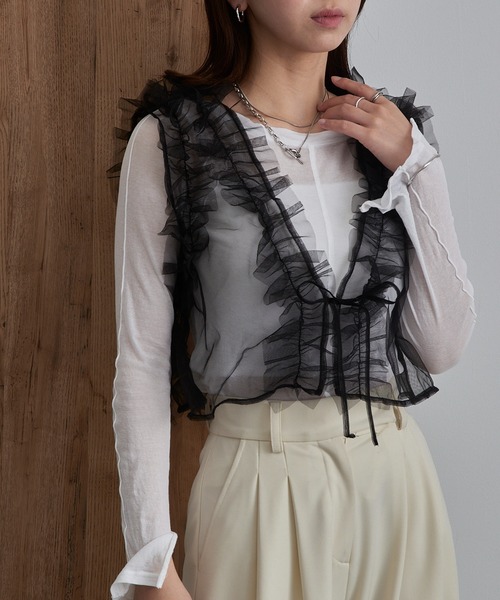 MAISON BREEZE reveur(メゾンブリーズレヴール)の「【MAISON BREEZE reveur】フリルチュールビスチェ trc(キャミソール・レディース・ブラック/アイボリー/ブラウン/チャコールグレー・FREE)」の2枚目の写真