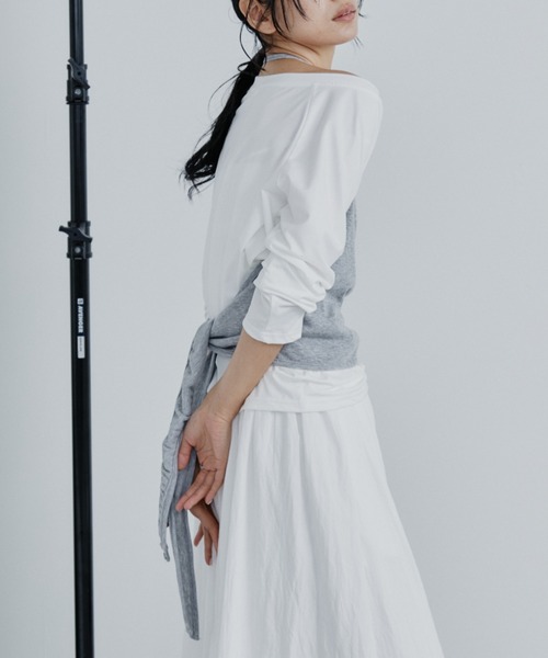 DRWCYS(ドロシーズ)の「2WAYクロスラップビスチェ(キャミソール・レディース・ブラック/グレー・FREE)」の17枚目の写真