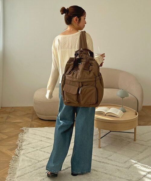 DISCOAT(ディスコート)の「ユーティリティーパフィーバックパック(バックパック/リュック・レディース・チャコールグレー/ブラック/ブラウン・FREE)」の21枚目の写真