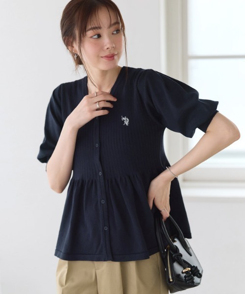Pierrot(ピエロ)の「U.S. POLO ASSN. パフスリーブペプラムカーディガン(カーディガン/ボレロ・レディース・ネイビー/ブルー系その他/アイボリー系・M/L)」の16枚目の写真