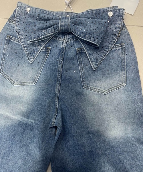 FAVORITO(ファヴォリート)の「取り外し可能リボンタイラインストーンデニムワイドパンツ(デニムパンツ・レディース・ブルー・XL/L/M)」の7枚目の写真