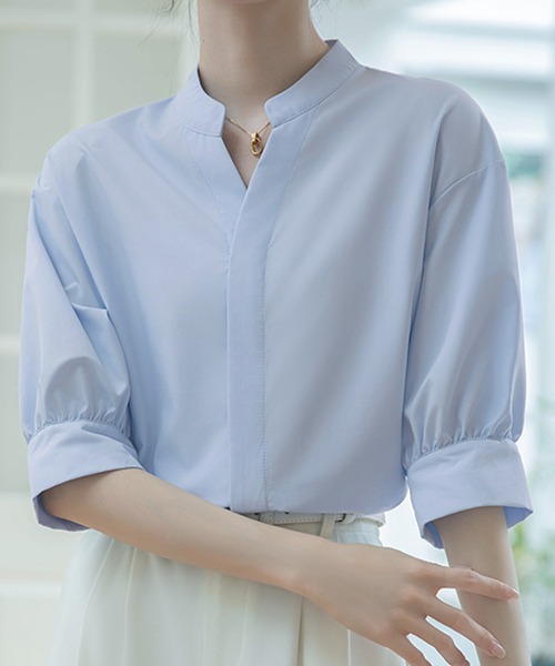 MILAE(ミレ)の「5分袖Vネックブラウス(シャツ/ブラウス・レディース・ホワイト/ライトブルー・M/L)」の10枚目の写真