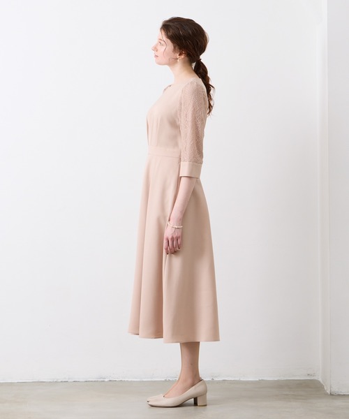 AIMER(エメ)の「レース袖×ウエストタックフィット&フレアワンピース 結婚式 お呼ばれ ドレス 20代 30代 40代(ワンピース・レディース・ピンクベージュ/ベージュ/ネイビー・LARGE/MEDIUM)」の12枚目の写真
