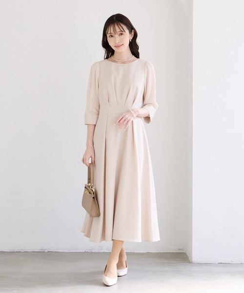 AIMER(エメ)の「レース袖×ウエストタックフィット&フレアワンピース 結婚式 お呼ばれ ドレス 20代 30代 40代(ワンピース・レディース・ピンクベージュ/ベージュ/ネイビー・LARGE/MEDIUM)」の4枚目の写真