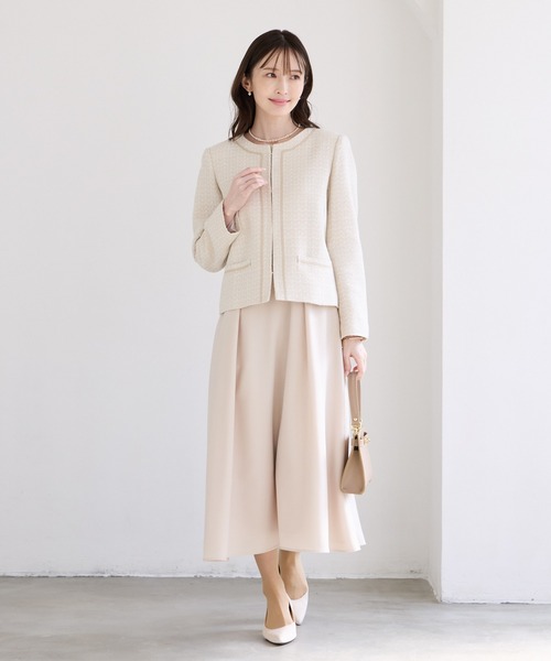 AIMER(エメ)の「レース袖×ウエストタックフィット&フレアワンピース 結婚式 お呼ばれ ドレス 20代 30代 40代(ワンピース・レディース・ピンクベージュ/ベージュ/ネイビー・LARGE/MEDIUM)」の6枚目の写真
