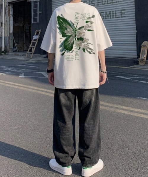 link lot(リンクロット)の「バタフライバッグプリントオーバーサイズtシャツ(Tシャツ/カットソー・メンズ・ホワイト/ブラック・L/M)」の12枚目の写真
