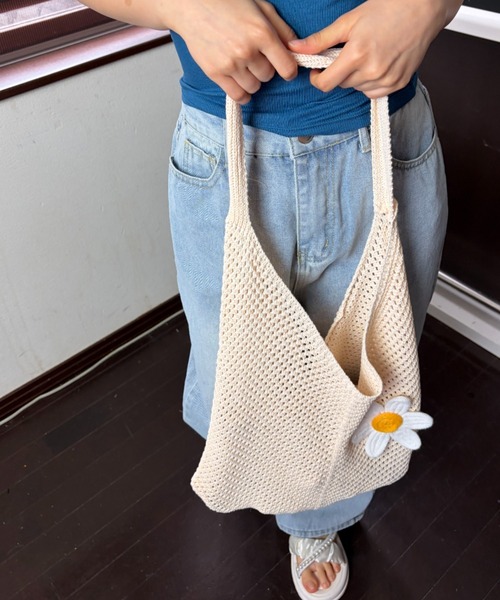Loco Ocean(ロコオーシャン)の「フラワーモチーフ メッシュ編みトートバッグ / クロシェ風バッグ(トートバッグ・レディース・ベージュ/カーキ/グリーン・ONE SIZE)」の10枚目の写真