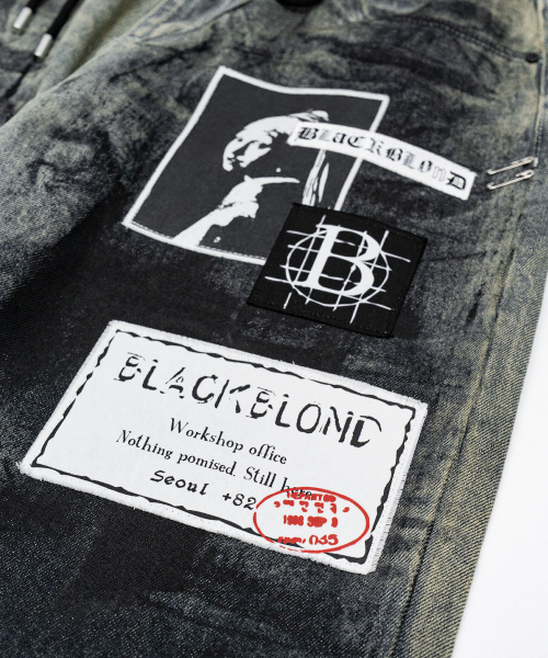 BLACK BLOND(ブラック ブロンド)の「ビビディエンザイアティマルチパッチデニムパンツ(ラスティブルー)(デニムパンツ・レディース・その他・SMALL/MEDIUM/LARGE/X-LARGE/XX-LARGE)」の7枚目の写真